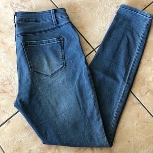 High waisted skinny jeans